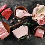 Fleisch – Geflügel-, Rind-, Schweinefleisch 