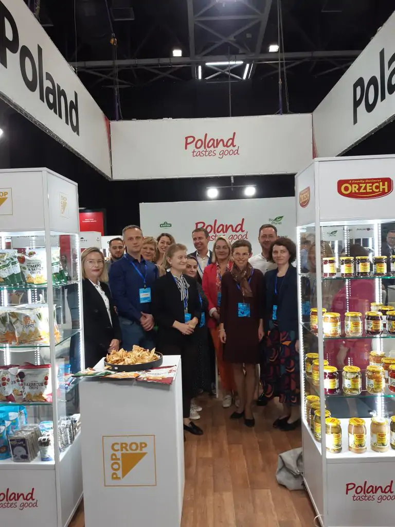 Puesto nacional de Polonia en la feria ISRAFOOD 2022 en Tel Aviv, Israel