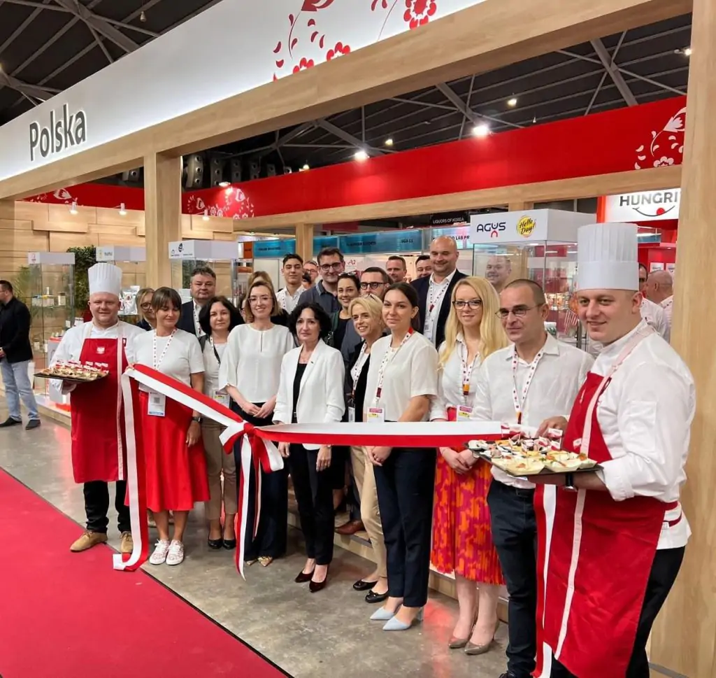 Puesto nacional de Polonia en la feria FHA Food & Beverage 2023 de Singapur