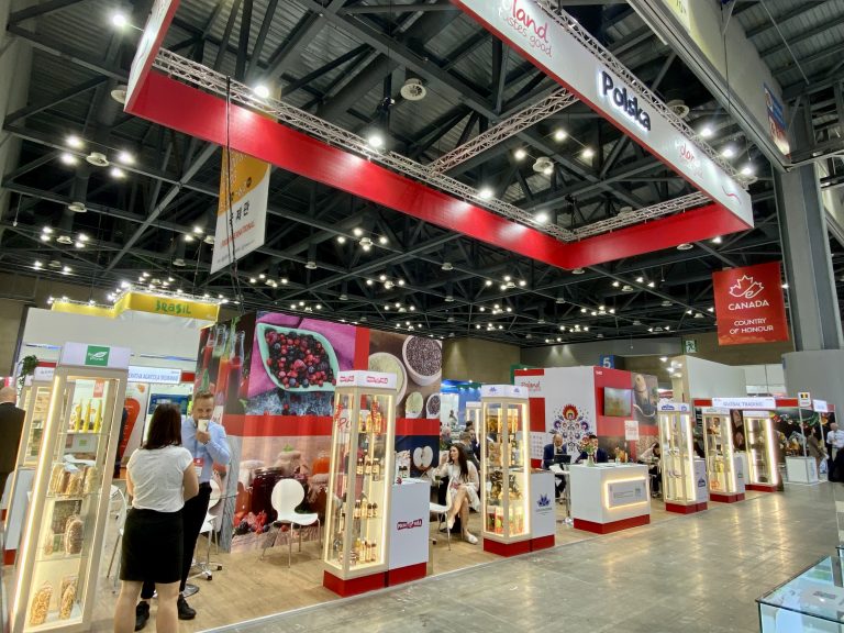 2023年韩国首尔酒店用品及食品展览会上的波兰国家展台