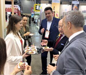 Polnischer Nationalstand auf FHA Food & Beverage 2025 in Singapur