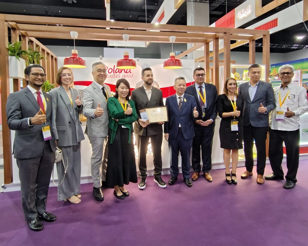 Polskie stoisko narodowe na targach Food & Drinks Malaysia w Kuala Lumpur